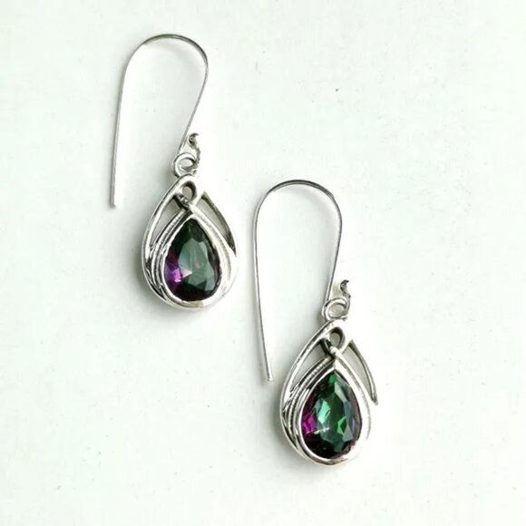 Nwt Teardrop shaped Mystic Topaz earrings in Sterling Silver - Picture 1 of 6
